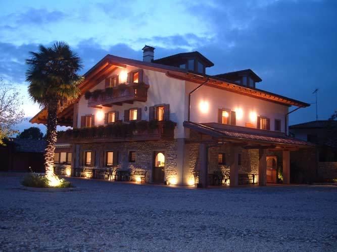 Wine Resort Colle Villano Faedis Ngoại thất bức ảnh