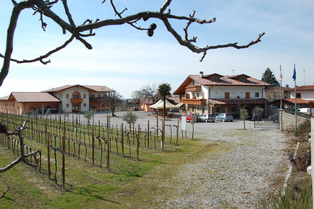 Wine Resort Colle Villano Faedis Ngoại thất bức ảnh