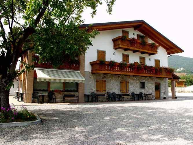Wine Resort Colle Villano Faedis Ngoại thất bức ảnh